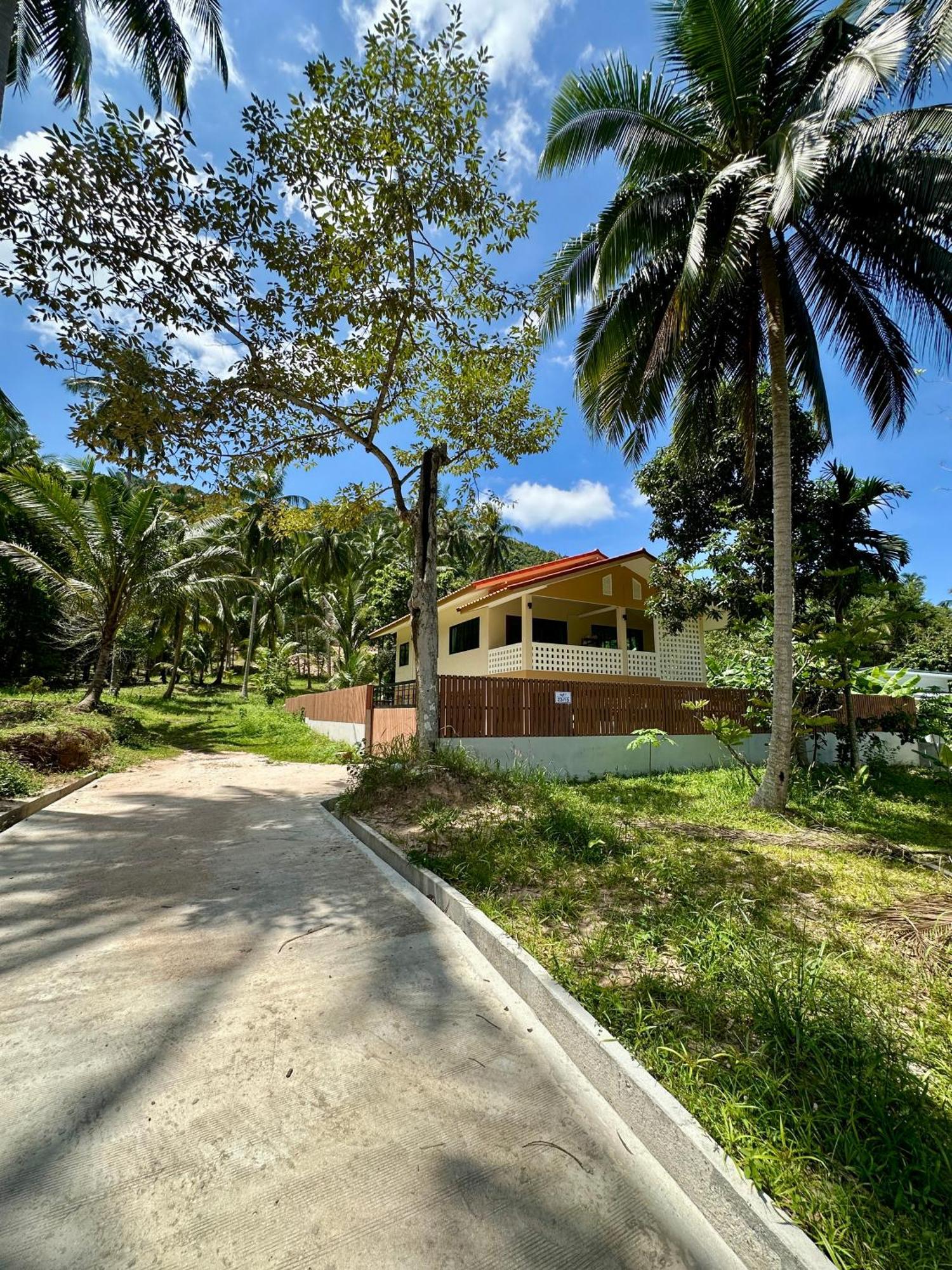 Tropical Thai Villa Chaloklum Exterior photo
